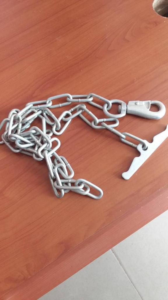 Tie Out Chain